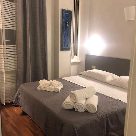 Alma Rooms Appia Roma Exterior foto